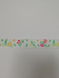 Лента репсовая с рисунком Цветы на белом фоне 